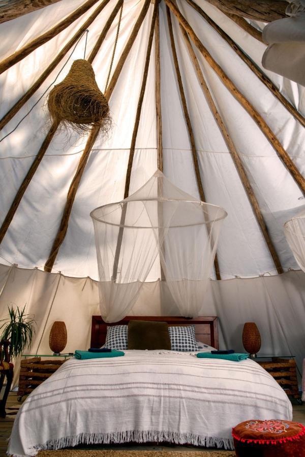 Goodmuda Tipi'S Hotel Grândola Екстериор снимка