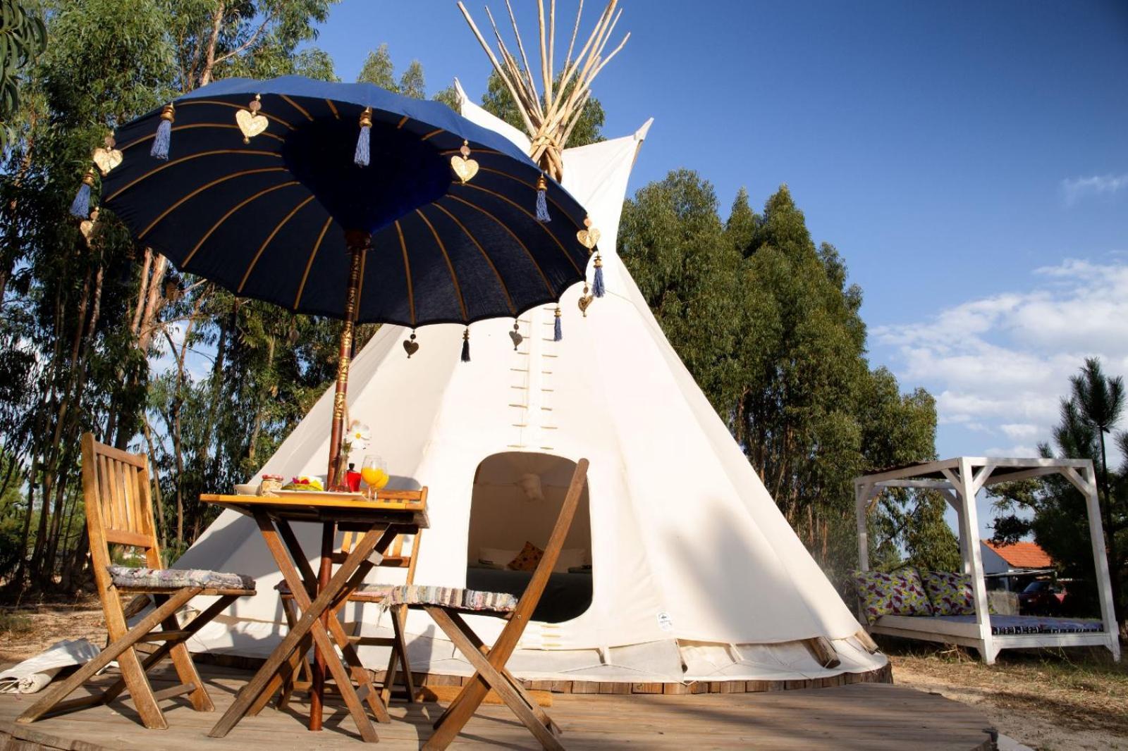 Goodmuda Tipi'S Hotel Grândola Екстериор снимка
